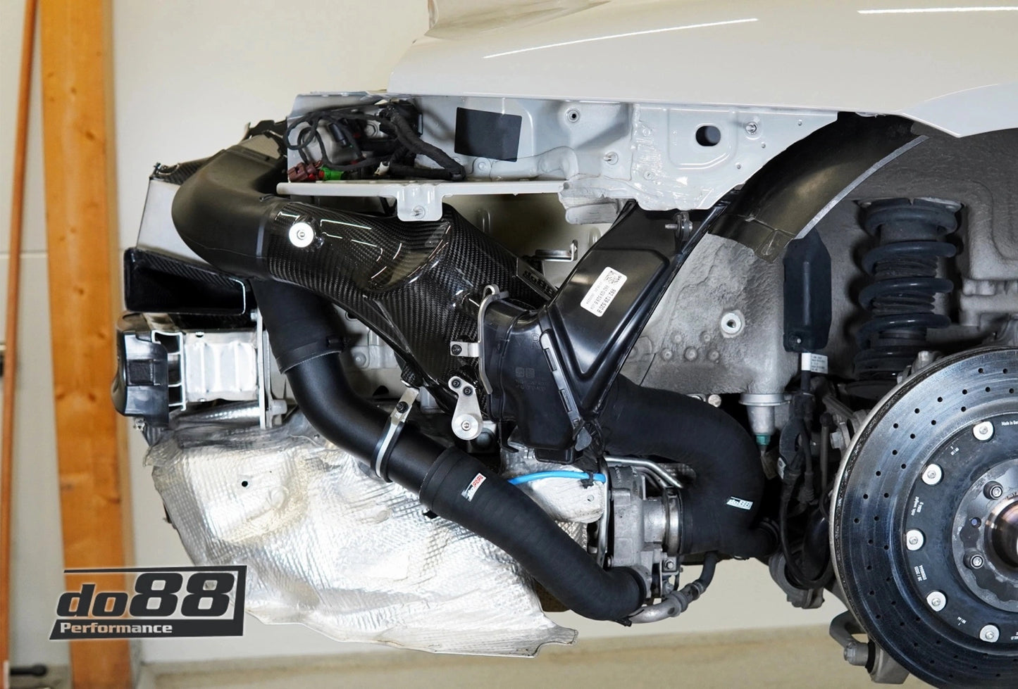 Kit admisión Do88 Porsche 911 Turbo (992) 80 mm de salida, con mangueras de entrada Turbo