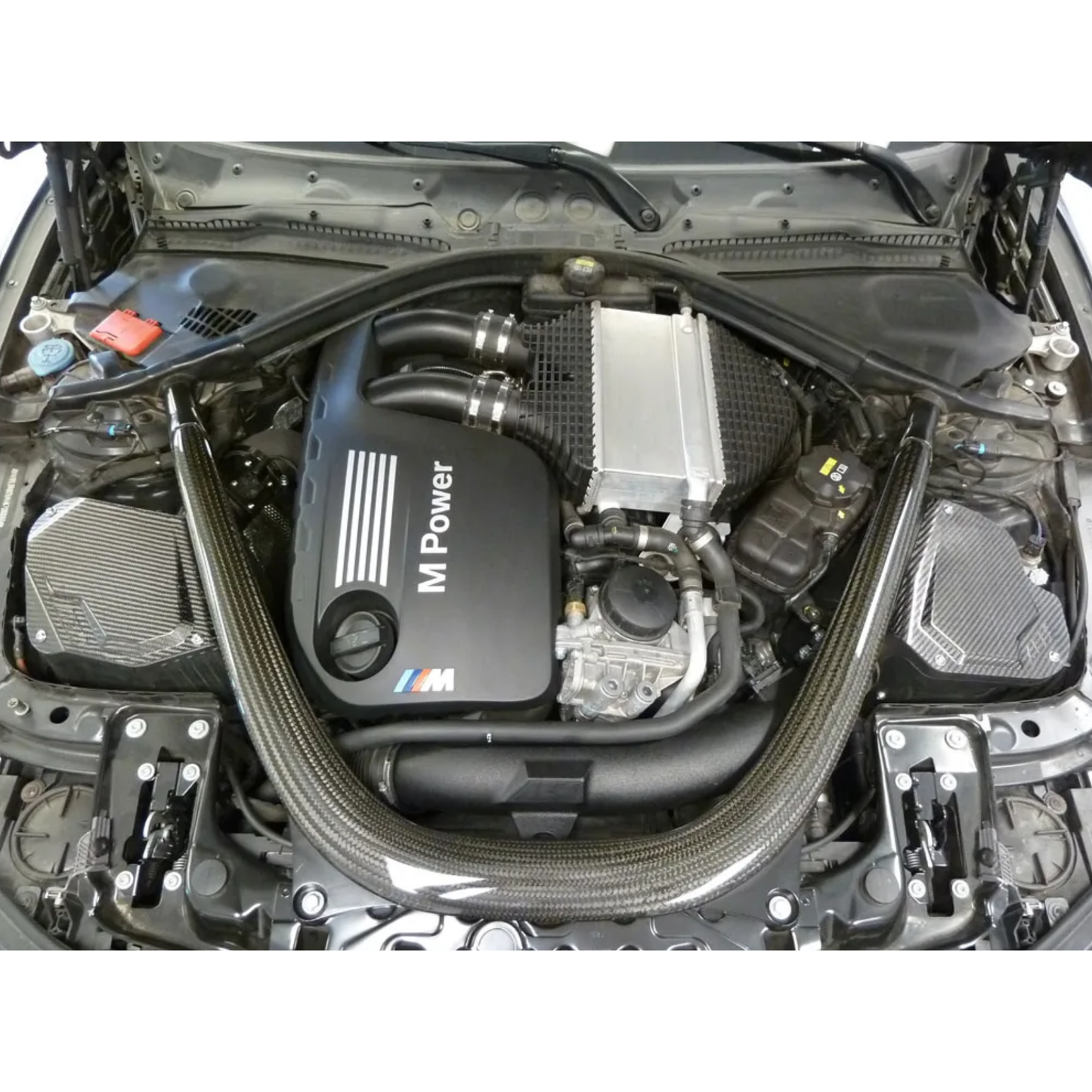 Kit de admisión AEM – BMW M2 Competition / M3 / M4 F8X